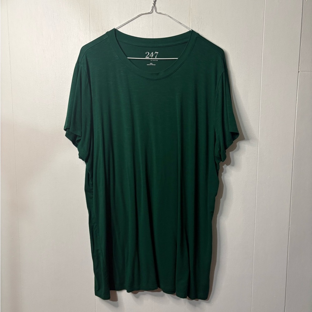 Maurices Women’s Deep Green Short Sleeve Tee